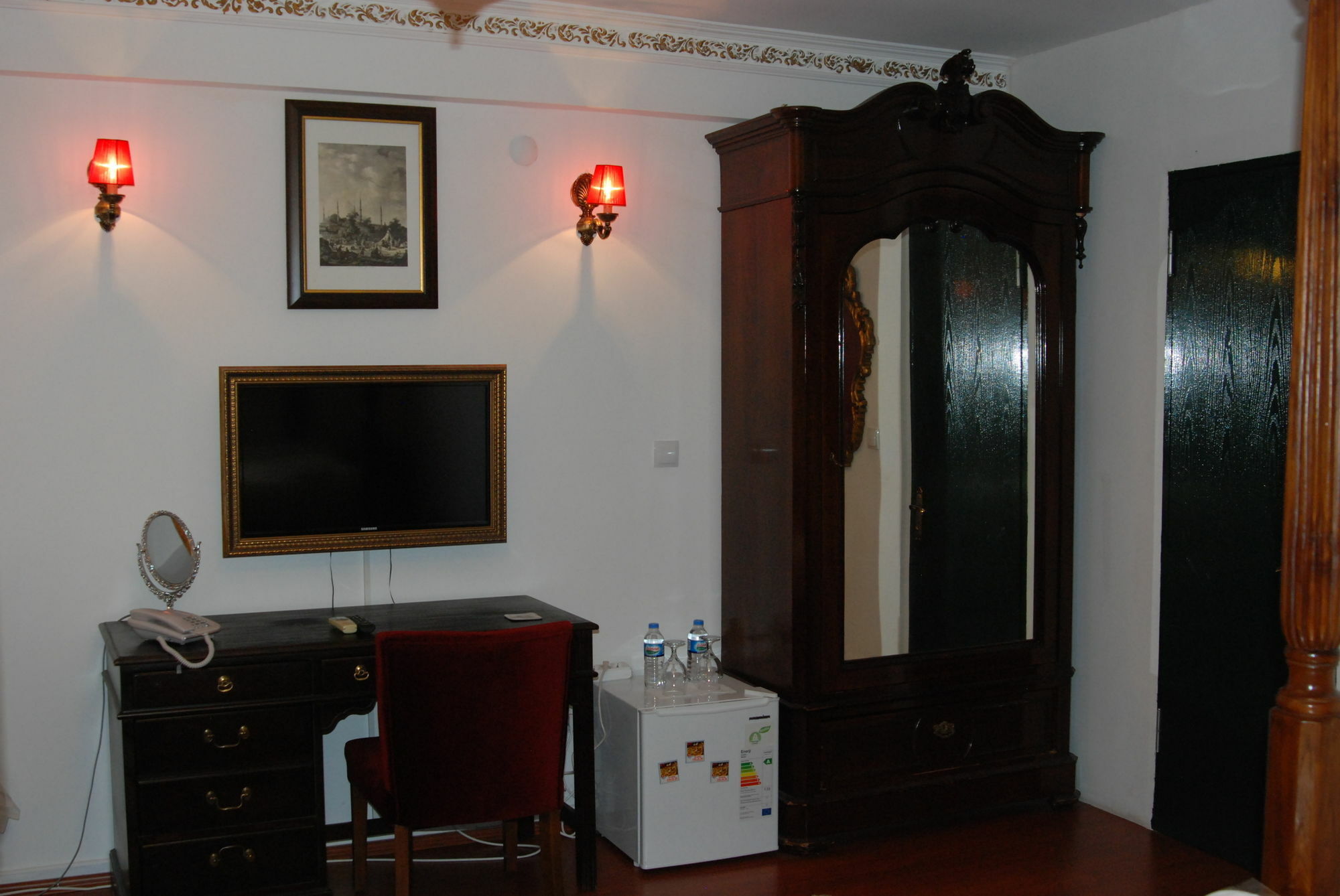 Ortakoy Pasha Konagi Hotel Istanbul Exterior photo